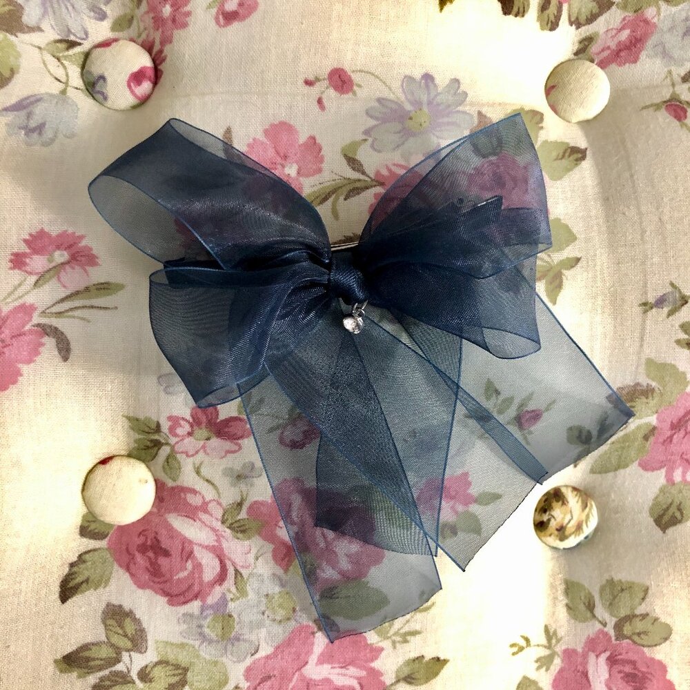 🩵 Free add-on || Large navy sheer hair bow w/ charm